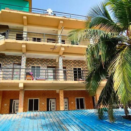 21Coconuts Inn Арамболь Экстерьер фото