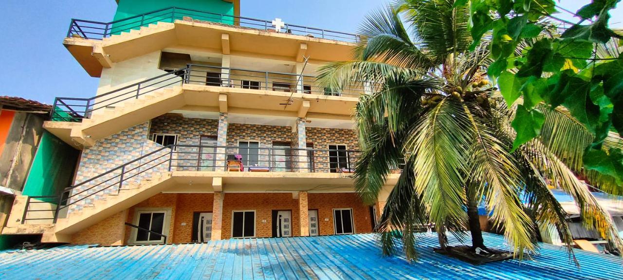 21Coconuts Inn Арамболь Экстерьер фото