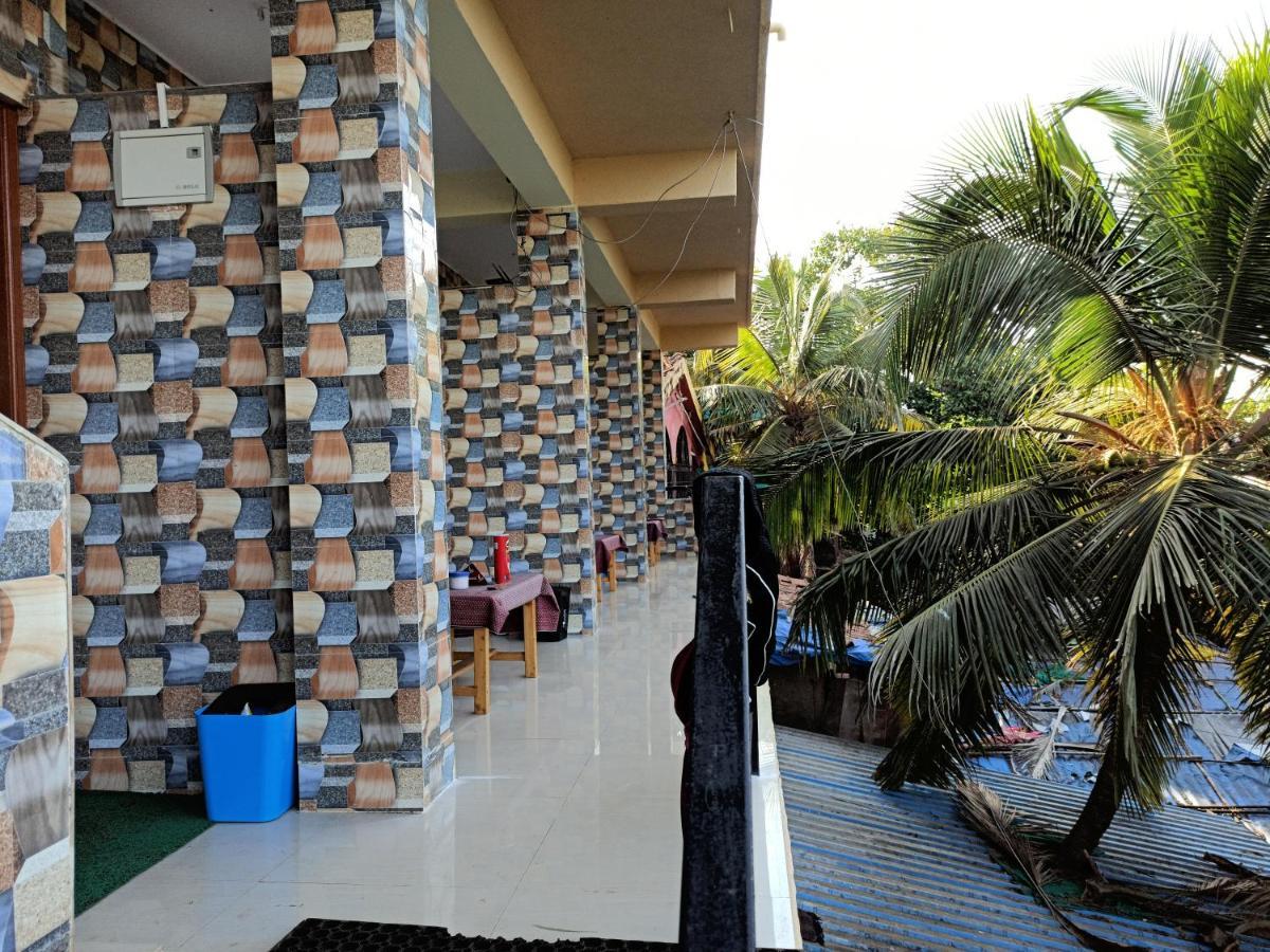 21Coconuts Inn Арамболь Экстерьер фото